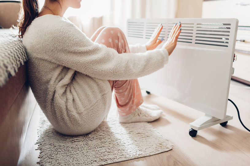 Temperatura w domu ma wpływ na twoje zdrowie. Powinna być niższa niż myślisz /123RF/PICSEL
