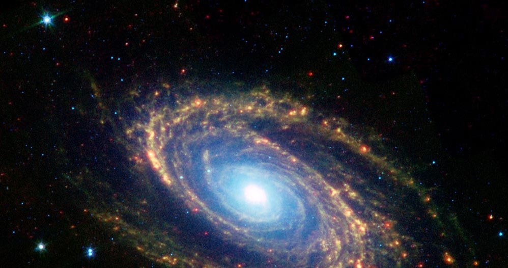 Tempo rozszerzania wszechświata sprzyja powstawaniu inteligentnego życia /NASA