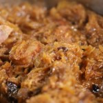 Karol Okrasa Ten bigos zrobisz w mniej niż pół godziny. Przepis od Karola Okrasy