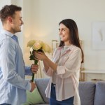 Ten bukiet na walentynki to fatalny wybór. Przynosi pecha w miłości 