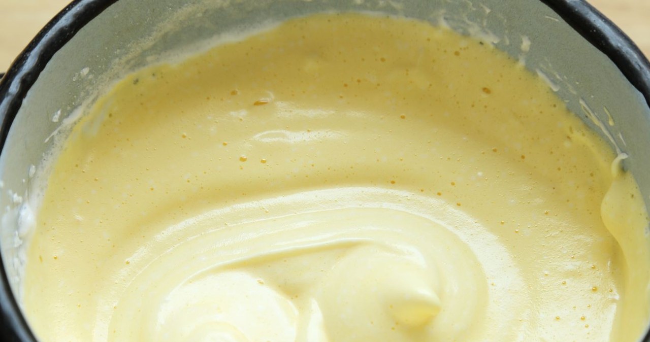 Ten deser zyskał już miano kultowego. Jest pyszny i ma wiele właściwości zdrowotnych. /fotokris /Canva Pro