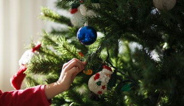 Ten kolor odmieni twoją choinkę. Zyska nutę elegancji i fantazyjności 