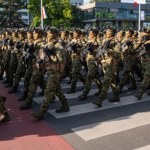 Ten kraj przywraca obowiązkową służbę wojskową. Parlament zdecydował