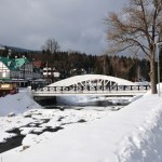 Ten kurort nazywany jest "czeskim Zakopanem". Przyciąga turystów jak magnes