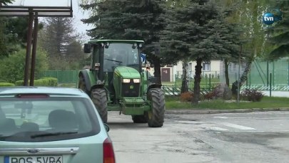 Ten maturzysta wszystkich zadziwił. Na egzamin przyjechał ciągnikiem