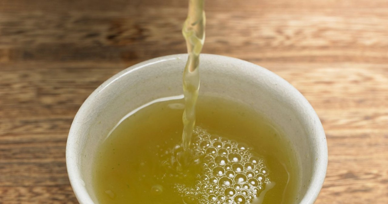 Ten napój dobrze działa na metabolizm i pracę nerek. /level1studio /123RF/PICSEL