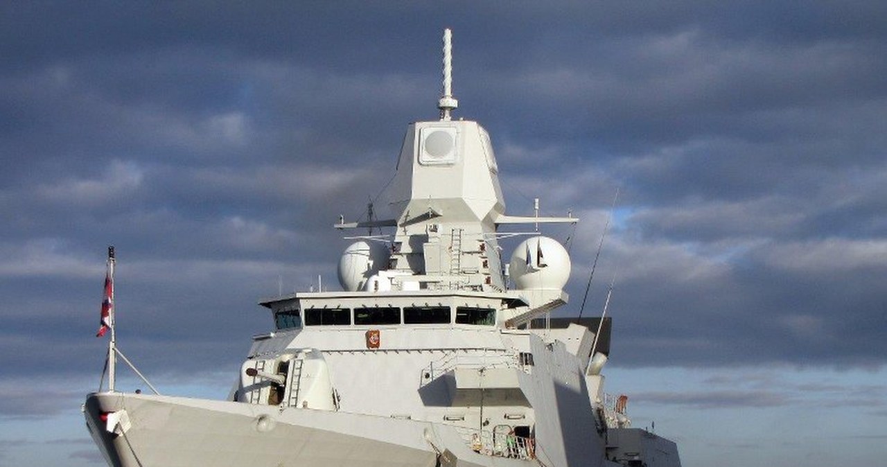 Ten okręt będzie dowodził ćwiczeniom NATO