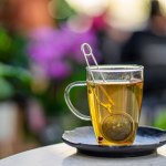 Ten popularny chwast to sekret urody Słowianek. Sięgam po niego, gdy ratunku potrzebują paznokcie i włosy