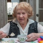 Ten popularny ser wzmacnia kości i mięśnie. Seniorzy powinni jeść go codziennie