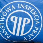 Ten sam zawód, różne umowy. PIP wyjaśnia, kiedy musisz przejść na etat