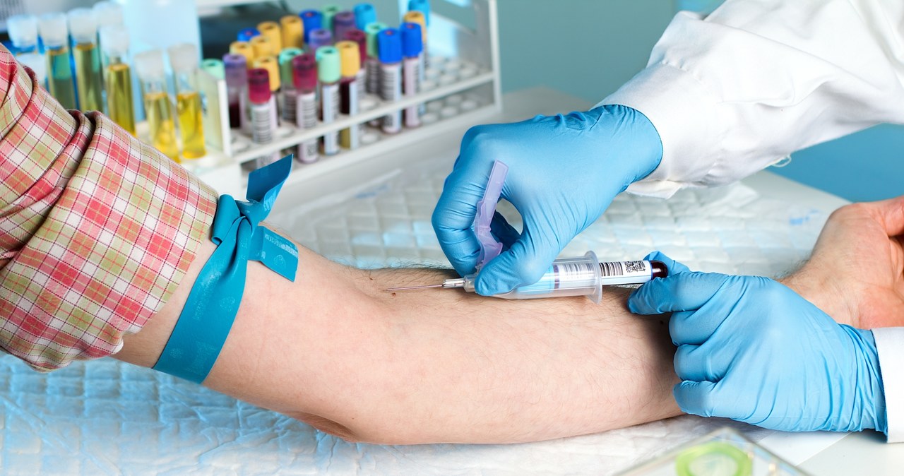 Ten test krwi ułatwi walkę z nowotworami? /123RF/PICSEL