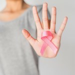 Ten test wykrywa mutację genu sprzyjającą rakowi piersi. Na czym polega i czy jest refundowany?