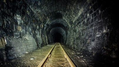 Ten tunel to kolejowa perełka Polski. Są pieniądze na konserwację