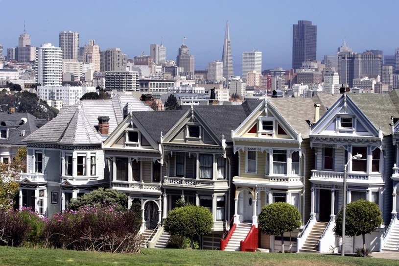 Ten urokliwy dom znajduje się w San Francisco /ANP Kina /East News