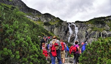 Ten wodospad jest najwyższy w Polsce. Możesz go zobaczyć w czasie wycieczki w Tatry 