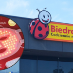 maska Ten zagraniczny hit trafił do Biedronki – i kosztuje grosze!