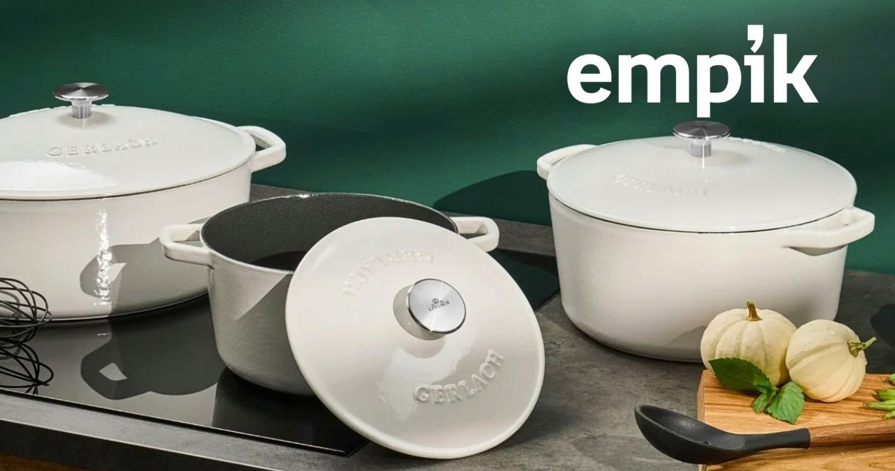 Ten żeliwny garnek robi różnicę w kuchni – teraz aż 43% taniej! /Empik /INTERIA.PL