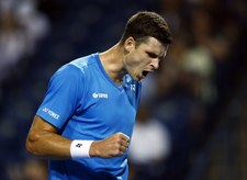 Tenis. Hubert Hurkacz zagrał z Charlesem Leclerkiem