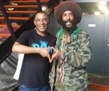 Tenor Fly nie żyje. W 2015 r. śpiewał na Przystanku Woodstock