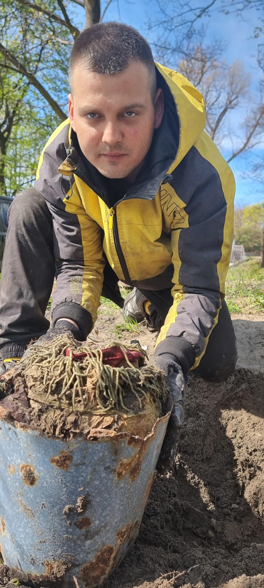 Teoria mówi, że sztandar został ukryty w kwietniu 1945 roku, podczas gdy z Pomorza ewakuowali się Niemcy. /Muzeum Obrony Wybrzeża, Fort Gerharda w Świnoujściu /