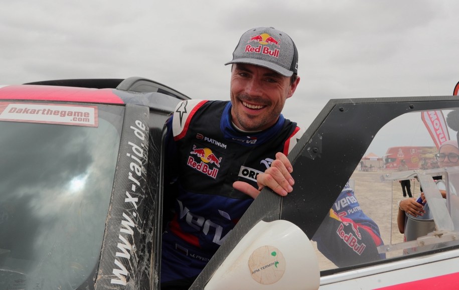 "Teraz mamy już szacunek całej dakarowej czołówki" - mówi Jakub Przygoński, który Rajd Dakar 2019 zakończył na 4. pozycji! /ERNESTO ARIAS /PAP/EPA