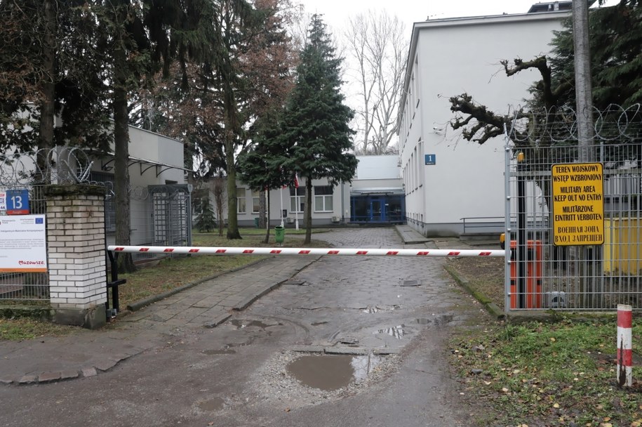 Teren Garnizonu Warszawskiego, na którym znajduje się siedziba podkomisji smoleńskie /Tomasz Gzell /PAP