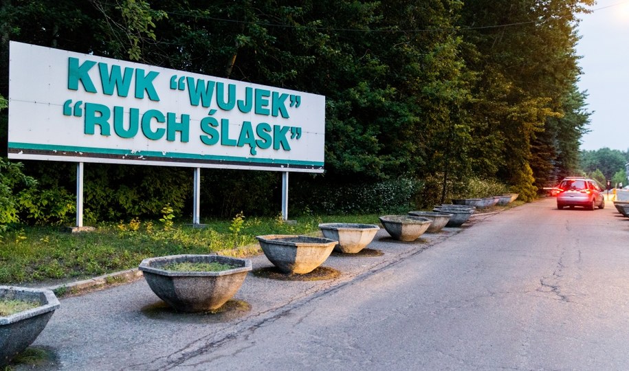 Teren Kopalni Węgla Kamiennego Wujek w Rudzie Śląskiej /Andrzej Grygiel /PAP