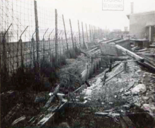 Teren zlikwidowanego podobozu „Kabel” w 1945 r. Fotografia ze zbiorów Głównej Komisji Badania Zbrodni Hitlerowskich /IPN