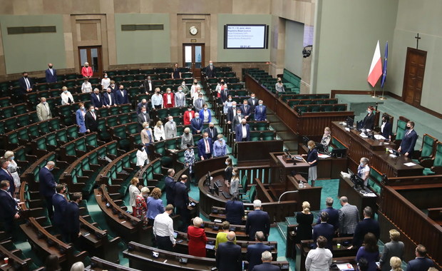 Terlecki, Dworczyk, Kamiński i Sasin zostają. Gorąca debata i kluczowe głosowanie w Sejmie 