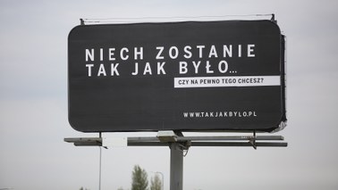 Terlecki zmienia narrację. Przyznał, że kampania PFN o sądach jest prowadzona "na zlecenie rządu"