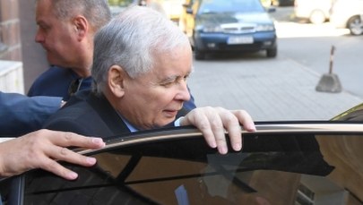 "Termin uznany za trudny". Kaczyński tłumaczy, dlaczego PiS nie poparło wniosku prezydenta