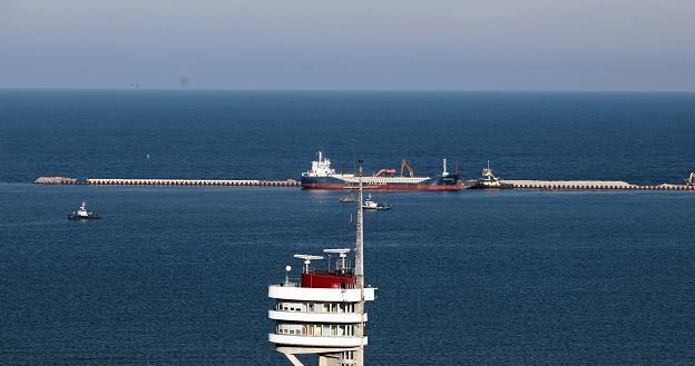 Terminal LNG Świnoujście (w trakcie budowy). Fot. Artur Kubasik /AGENCJA GAZETA