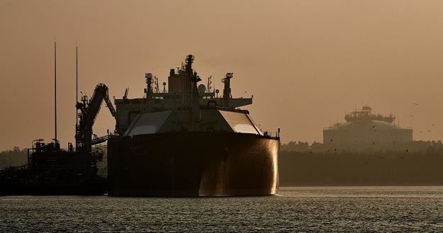 Terminal LNG w Świnoujściu /.