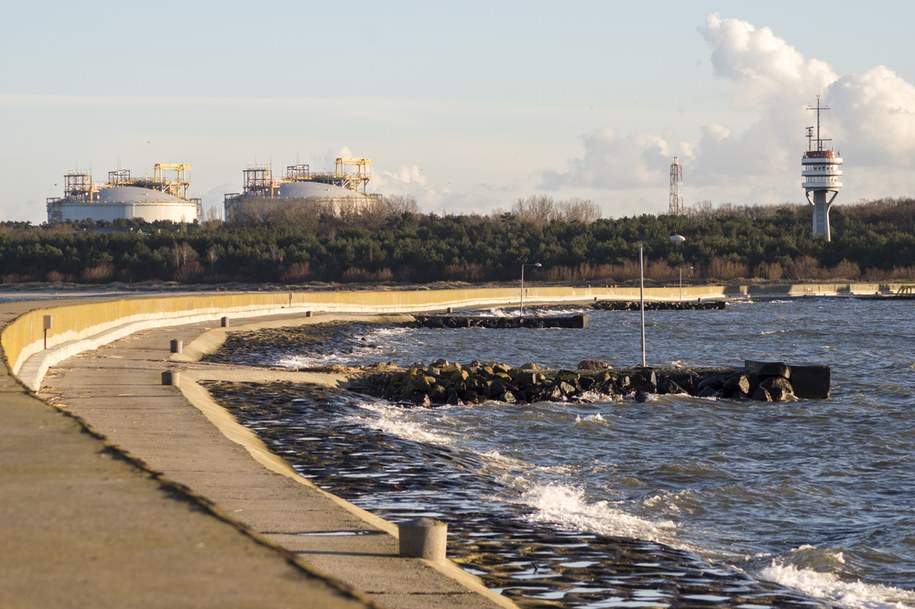 Terminal LNG w Świnoujściu /Shutterstock