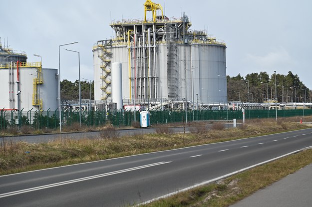 Terminal LNG w Świnoujściu /	Marcin Bielecki   /PAP