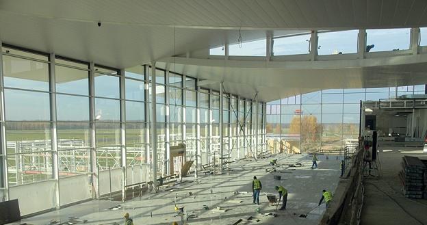 Terminal we Wrocławiu w czasie prac budowlanych /