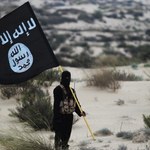 Terroryści z ISIS mają nową bazę. "Liczba ofiar ataków cały czas rośnie"