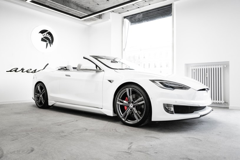 Tesla Model S od Ares Design /Informacja prasowa