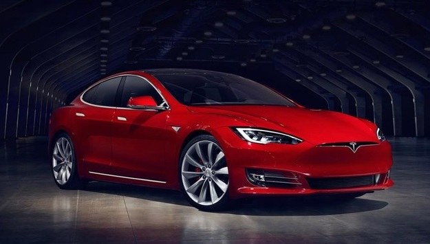 Tesla Model S /Tesla