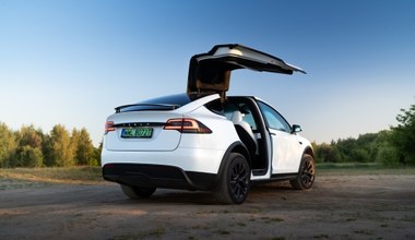 Tesla Model X Long Range. Lubi zaskakiwać, choć nie zawsze pozytywnie