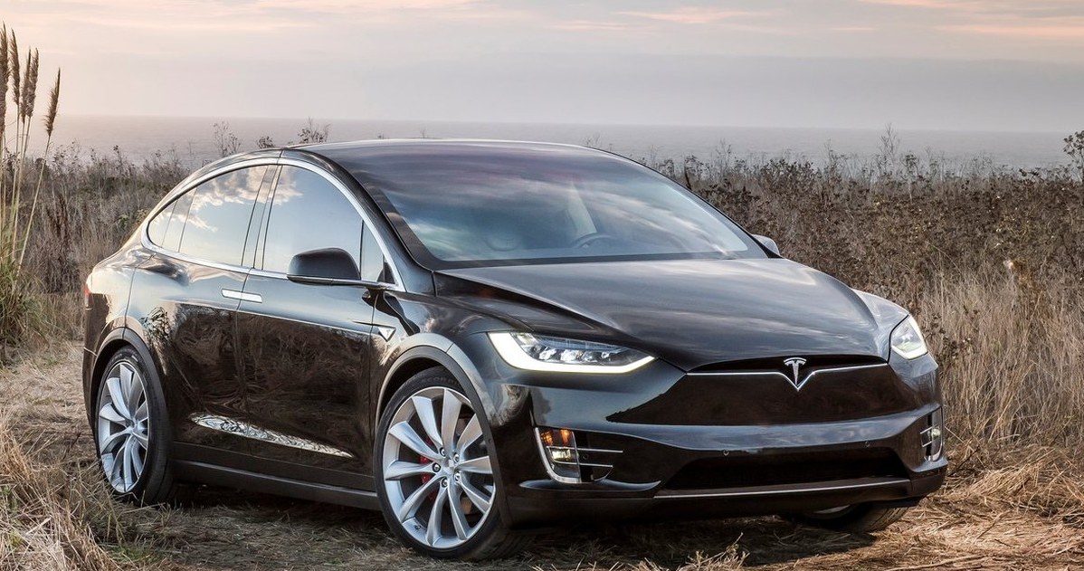 Tesla model X /Informacja prasowa