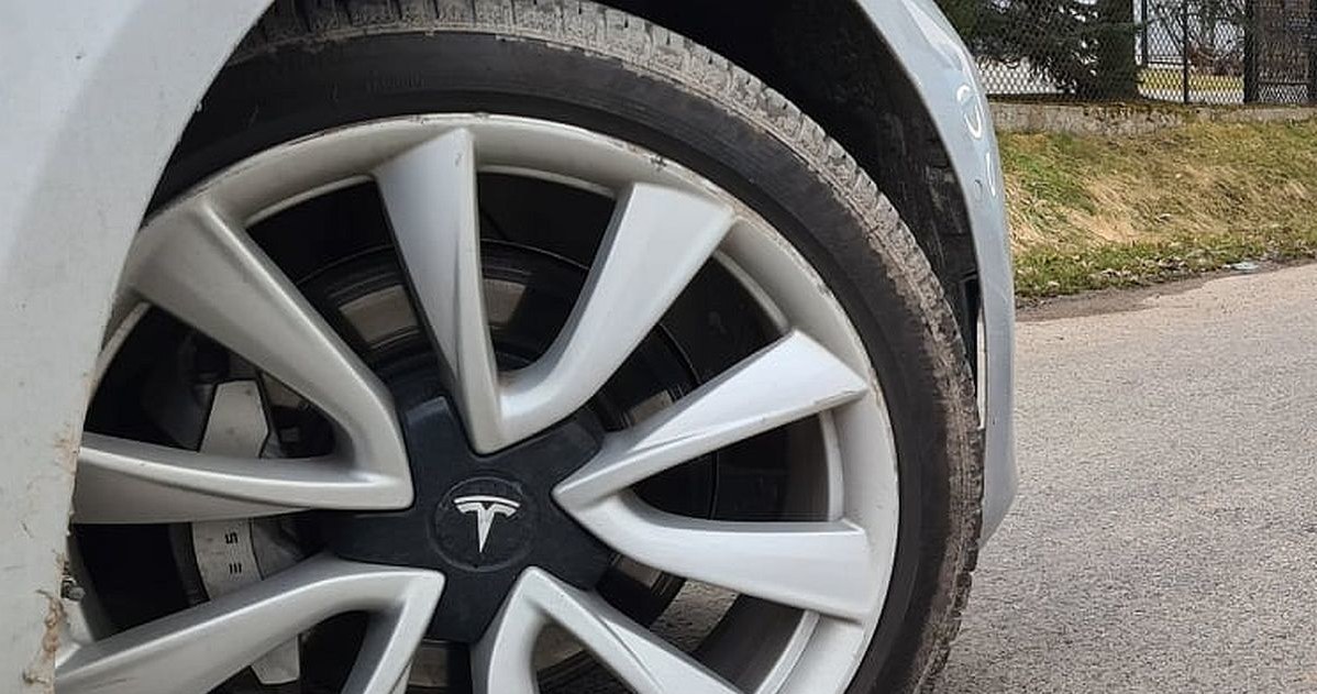 Tesla najbardziej wartościową marką motoryzacyjną na świecie!? /INTERIA.PL