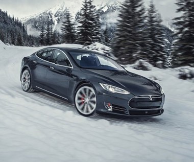 Tesla nie lubi śniegu? Producent ma problemy z rdzą!