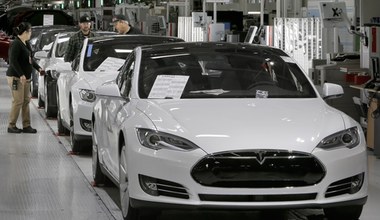 Tesla obniżyła ceny i przestała nadążać z realizacją zamówień