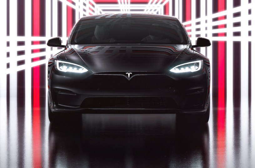Tesla obniżyła ceny swoich samochodów w USA i krajach Europy. /Tesla/Twitter /