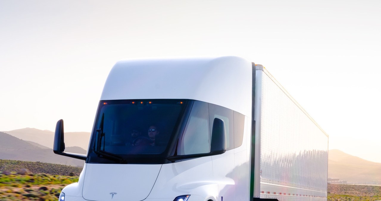 Tesla Semi /materiały prasowe