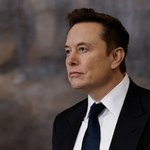 Tesla tonie, inwestorzy się martwią. "Potrzebuje nowego dyrektora generalnego"