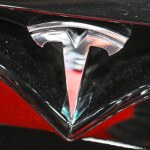 Tesla traci grunt. Chińskie marki przejmują rynek, a Musk ciąży sprzedaży