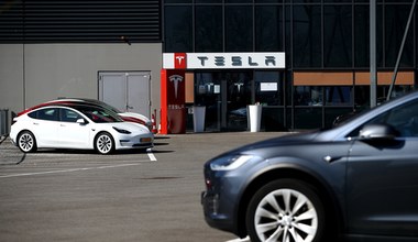 Tesli Model 2 nie będzie, Tesla Cybertruck opóźniona. Elon Musk zabrał głos