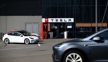 Tesli Model 2 nie będzie, Tesla Cybertruck opóźniona. Elon Musk zabrał głos